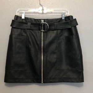 Topshop leather skirt Women's 10 zip front belt Biker mini skirt faux leather